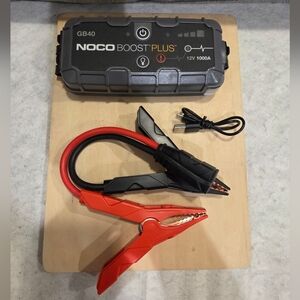 NOCO GB40 Boost Plus Portable Ultra Safe Jump Starter 12V 1000A